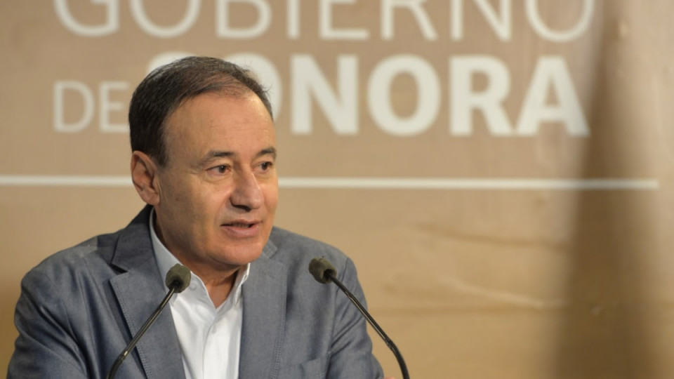 Beneficiaremos a más de 73 mil estudiantes con becas este 2022: gobernador Alfonso Durazo