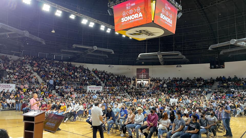 Nadie dejará sus estudios en Sonora por motivos económicos: gobernador Alfonso Durazo